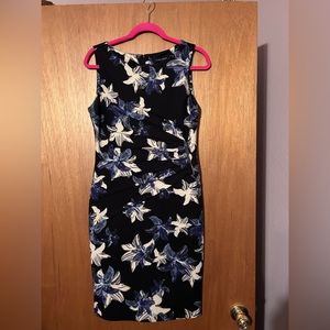 A navy floral sheath to trump the rest!